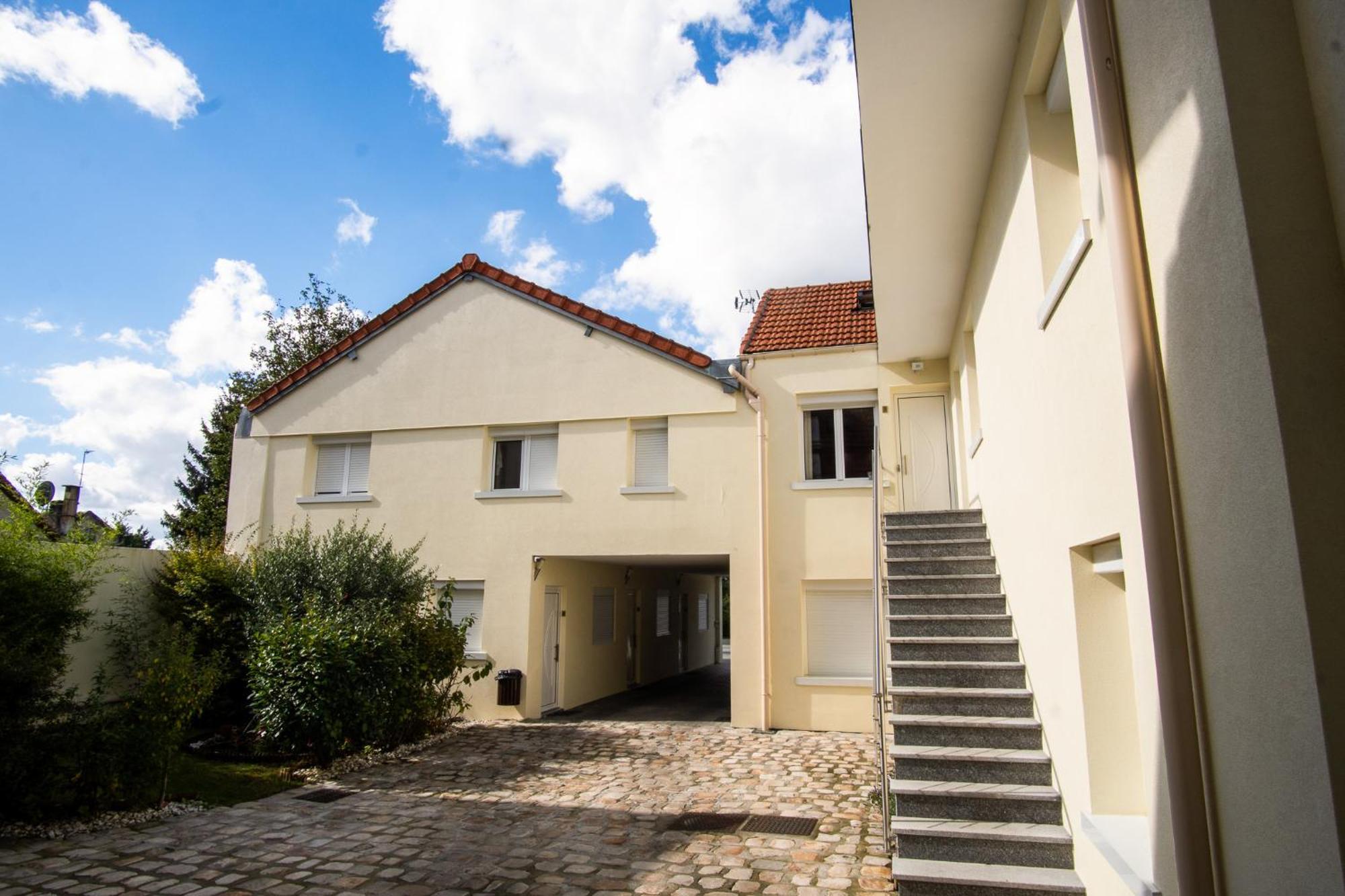 A L'Ombre Du Pin "7" - Spacious T3 Duplex Near Disneyland And Paris, 1-6 Guests Le Pin  Bagian luar foto